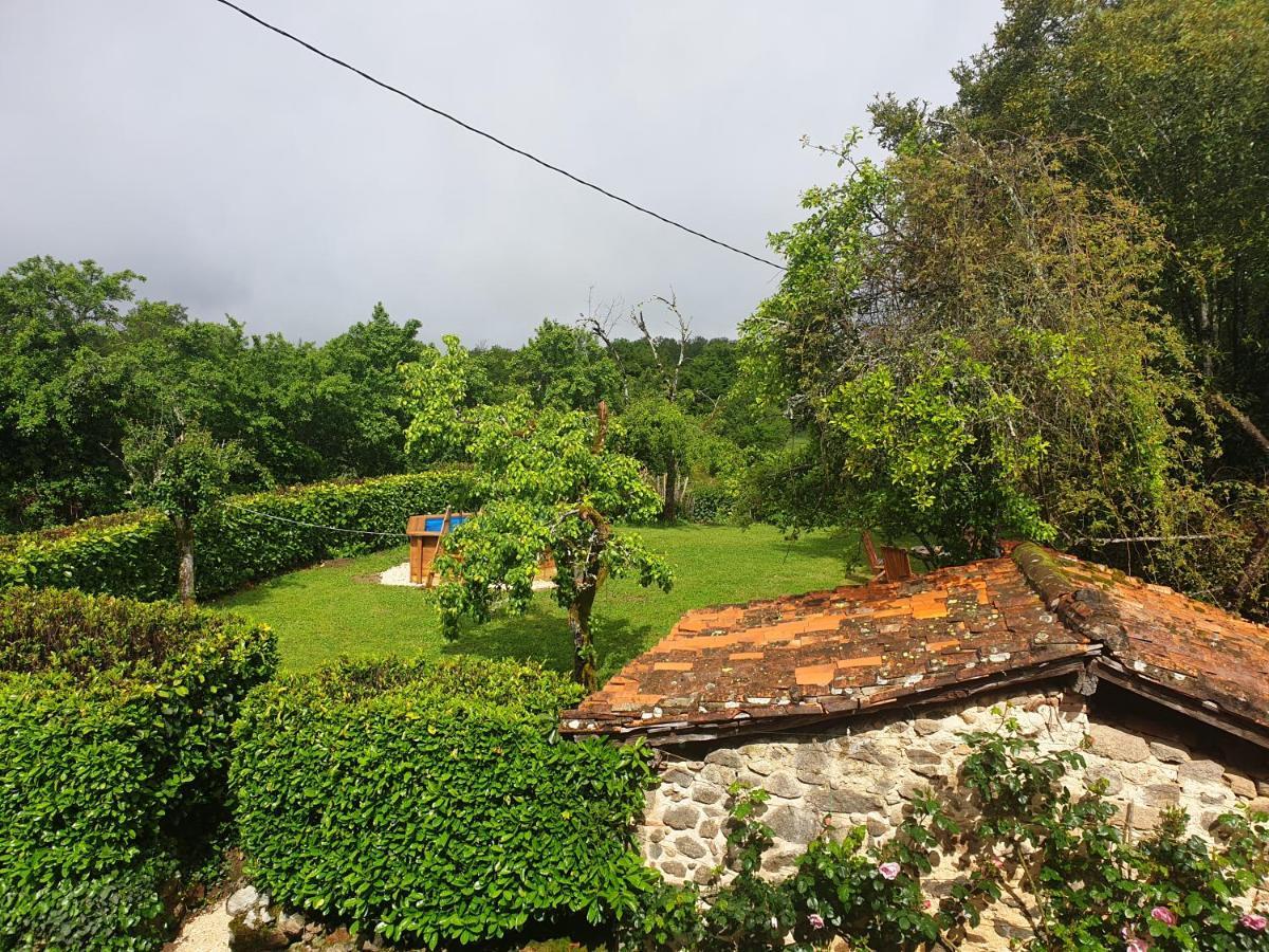 Bay Cottage Gite, Busserolles. Buitenkant foto